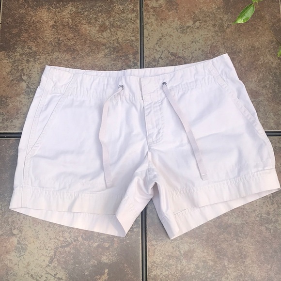 GAP Off White Cream Tan Shorts - Picture 1 of 5